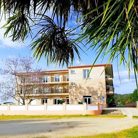 Hotel Campestre Chamuinas Понтеведра Экстерьер фото