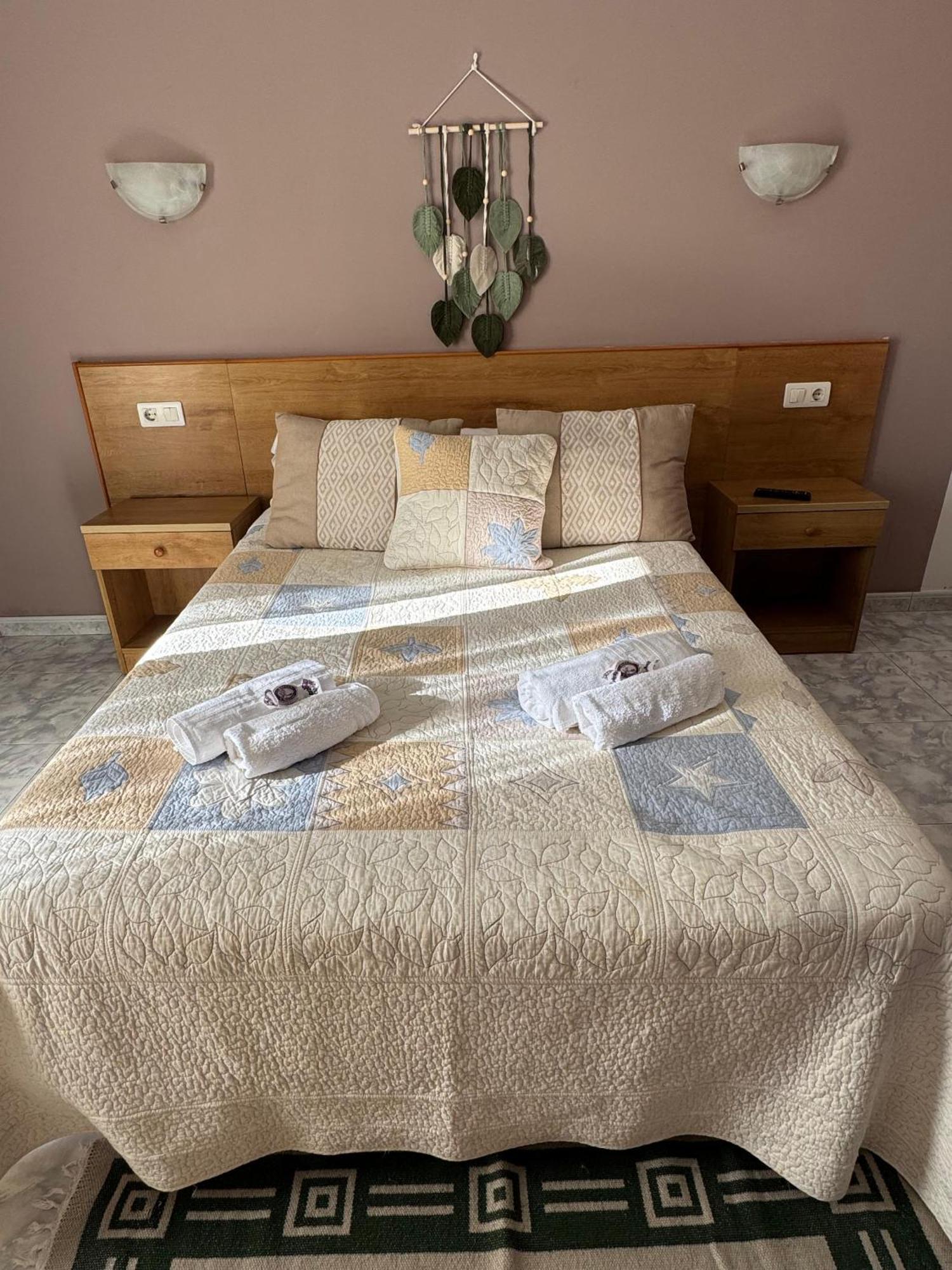 Hotel Campestre Chamuinas Понтеведра Экстерьер фото
