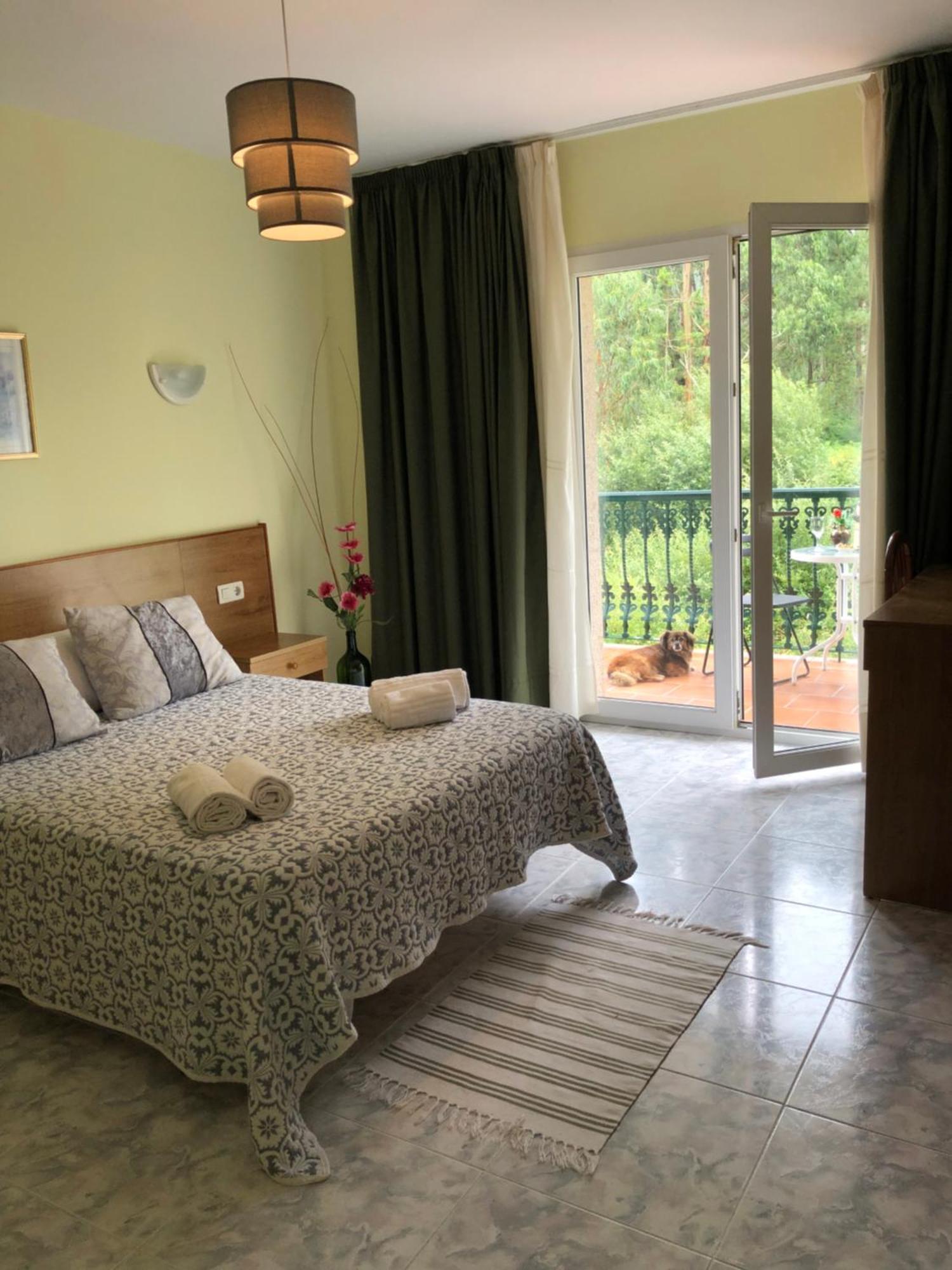 Hotel Campestre Chamuinas Понтеведра Экстерьер фото